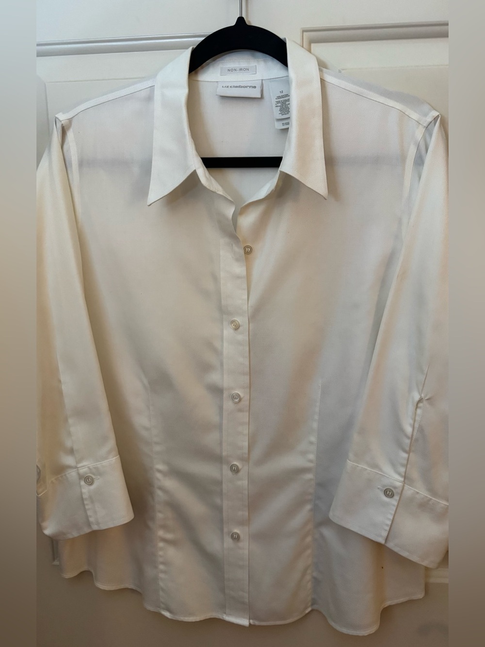 Liz Claiborne Shirt 100% Cotton “Non Iron”White Shirt 3/4 Sleeves Size - 12 - Picture 3 of 13